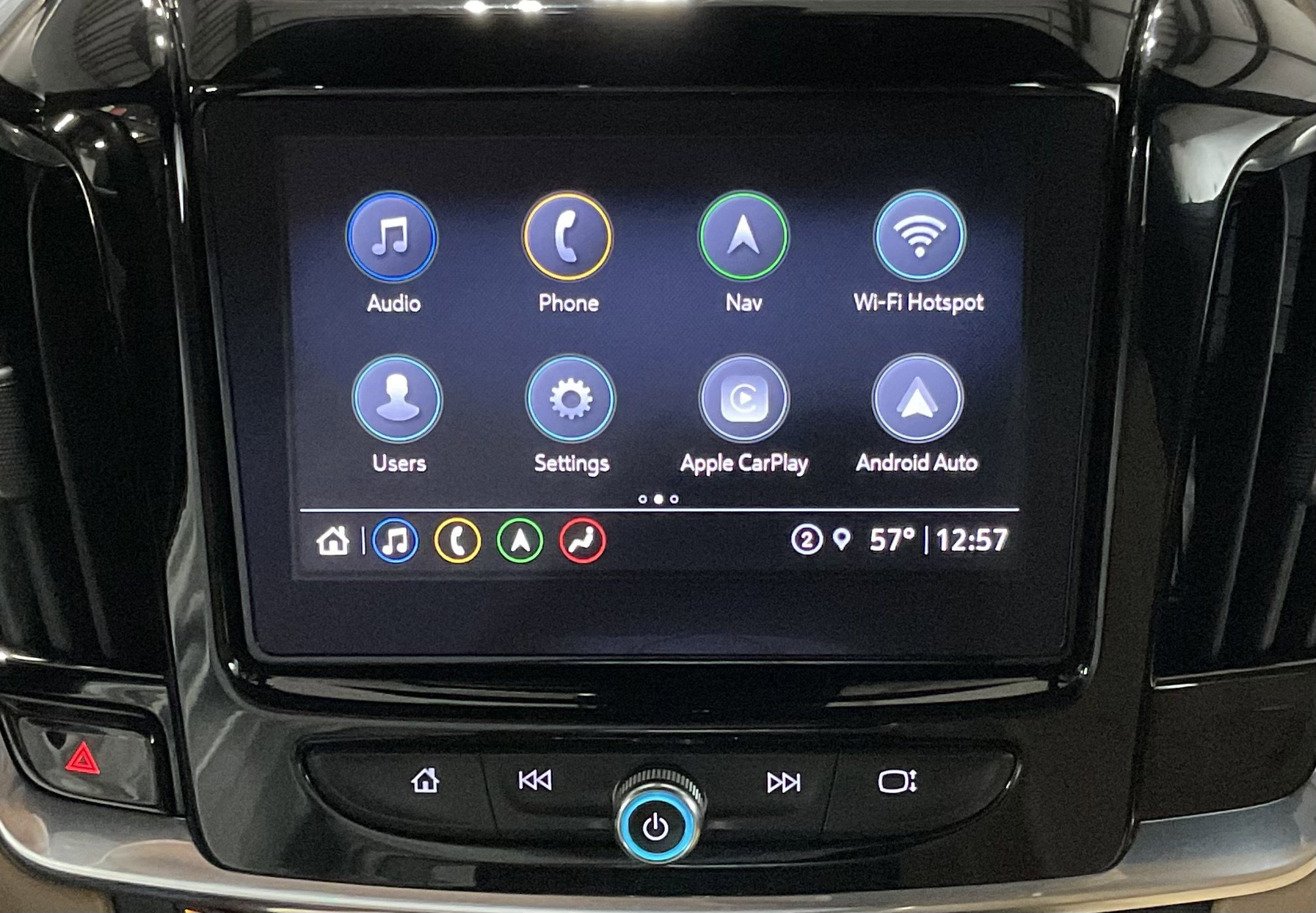 Used 2023 Chevrolet Traverse Premier image 17