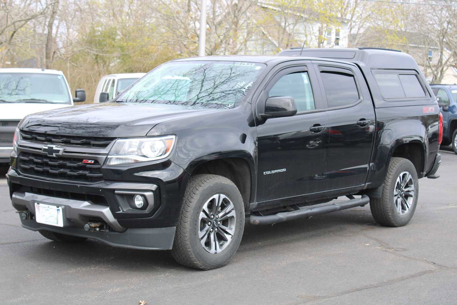 Used 2022 Chevrolet Colorado Z71 image 2