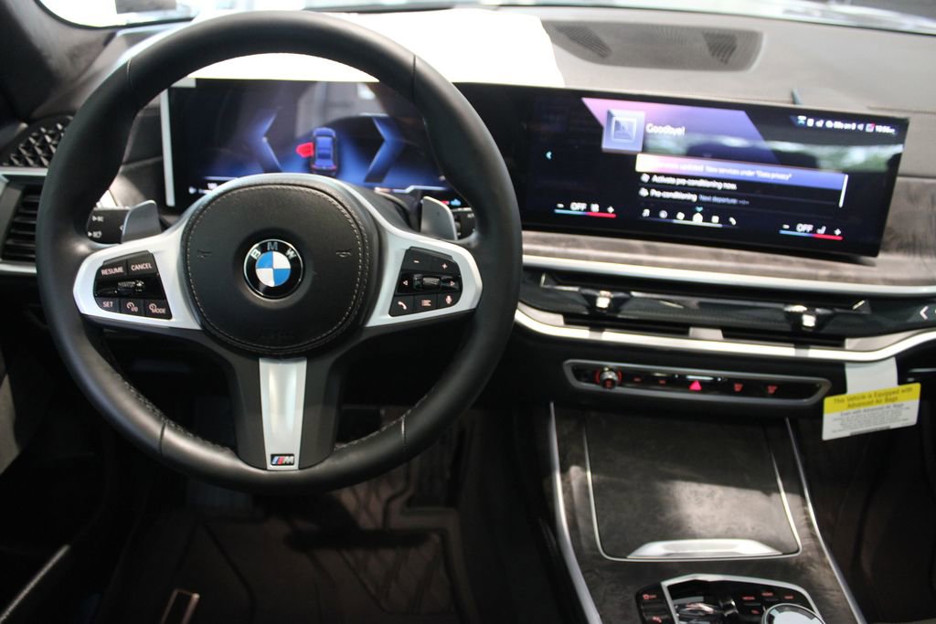 New 2026 BMW X7 xDrive40i w/ Executive Package AWD/4WD image 5