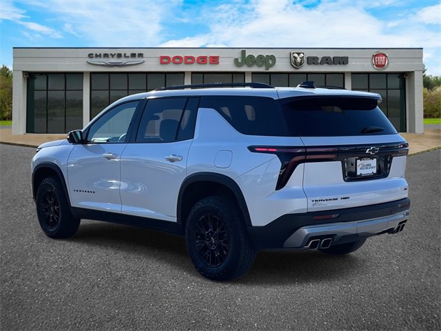 Used 2025 Chevrolet Traverse Z71 w/ Driver Confidence Package image 36