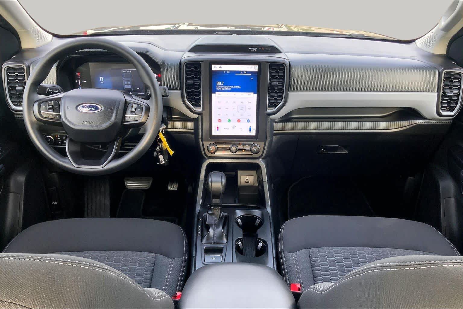 Used 2025 Ford Ranger XL RWD image 16