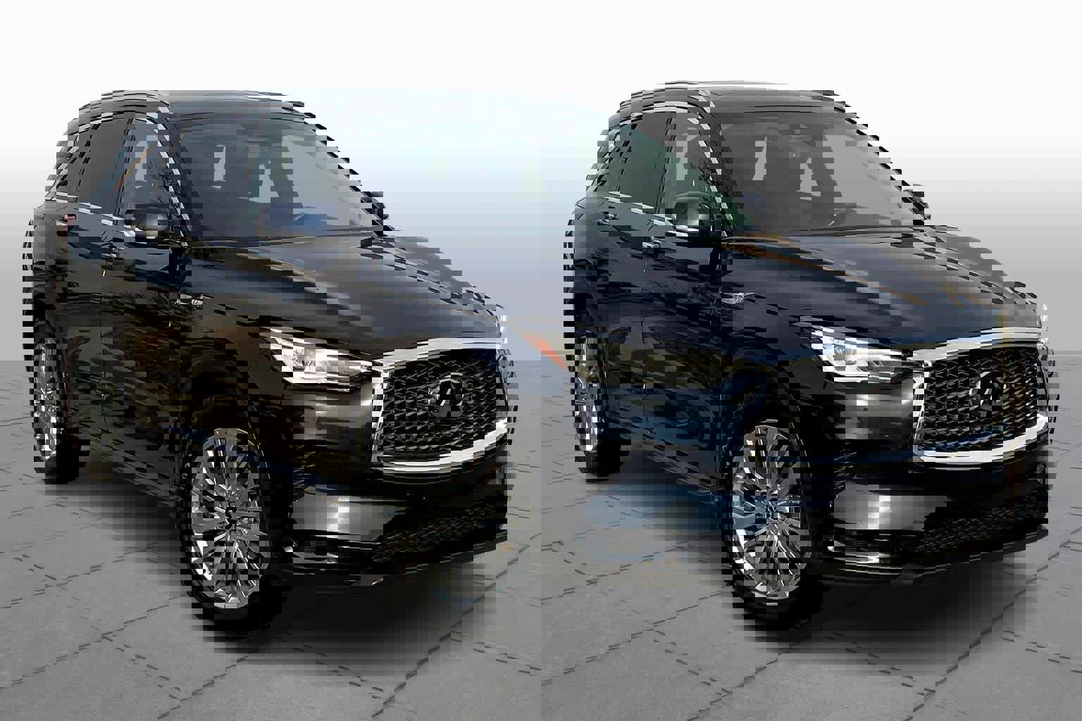 Used 2024 INFINITI QX50 Luxe image 2