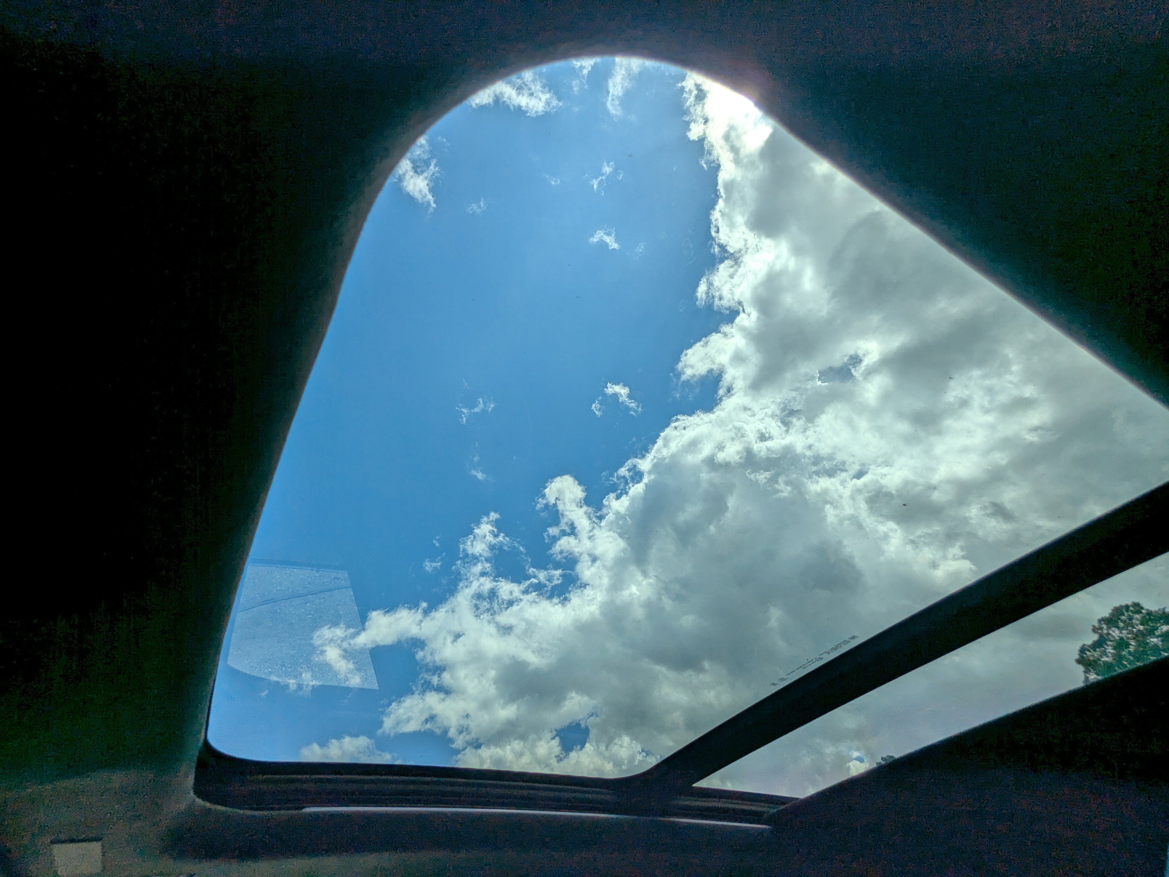 New 2026 Cadillac Vistiq Premium Luxury w/ LPO, Floor Liner Package image 35