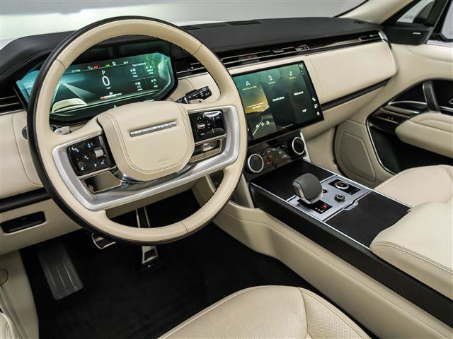 Used 2023 Land Rover Range Rover SE AWD/4WD image 15