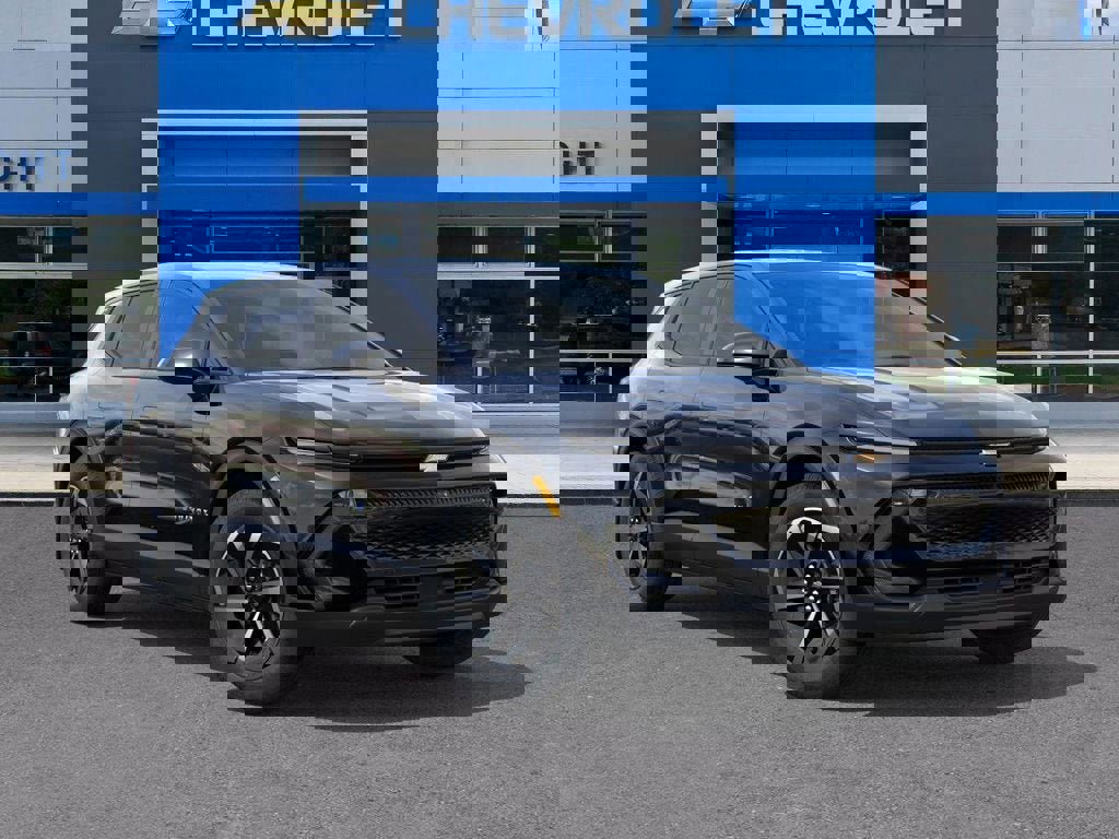 New 2026 Chevrolet Equinox EV LT image 7