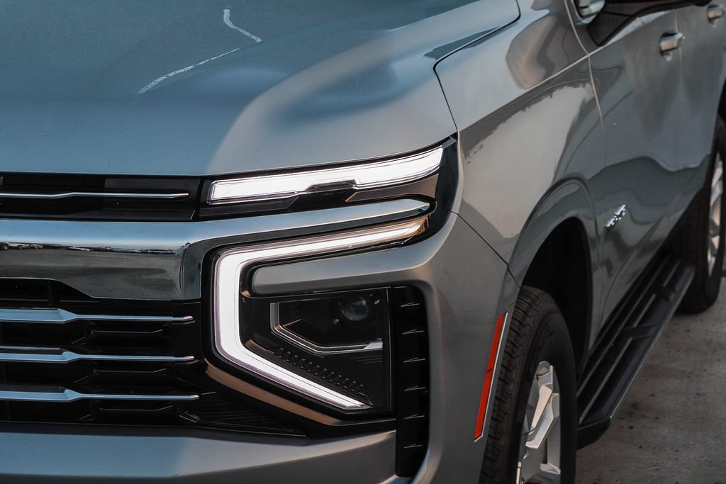 Used 2025 Chevrolet Tahoe LT AWD/4WD image 4