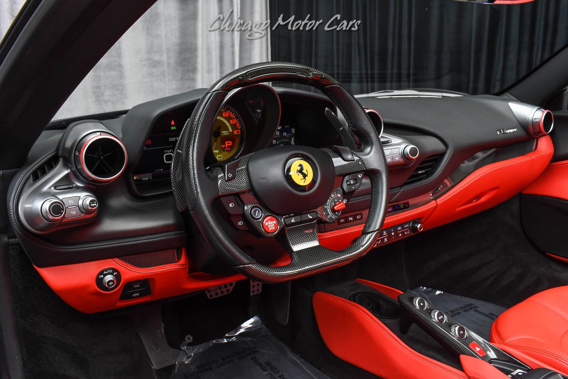 Used 2022 Ferrari F8 Tributo image 8