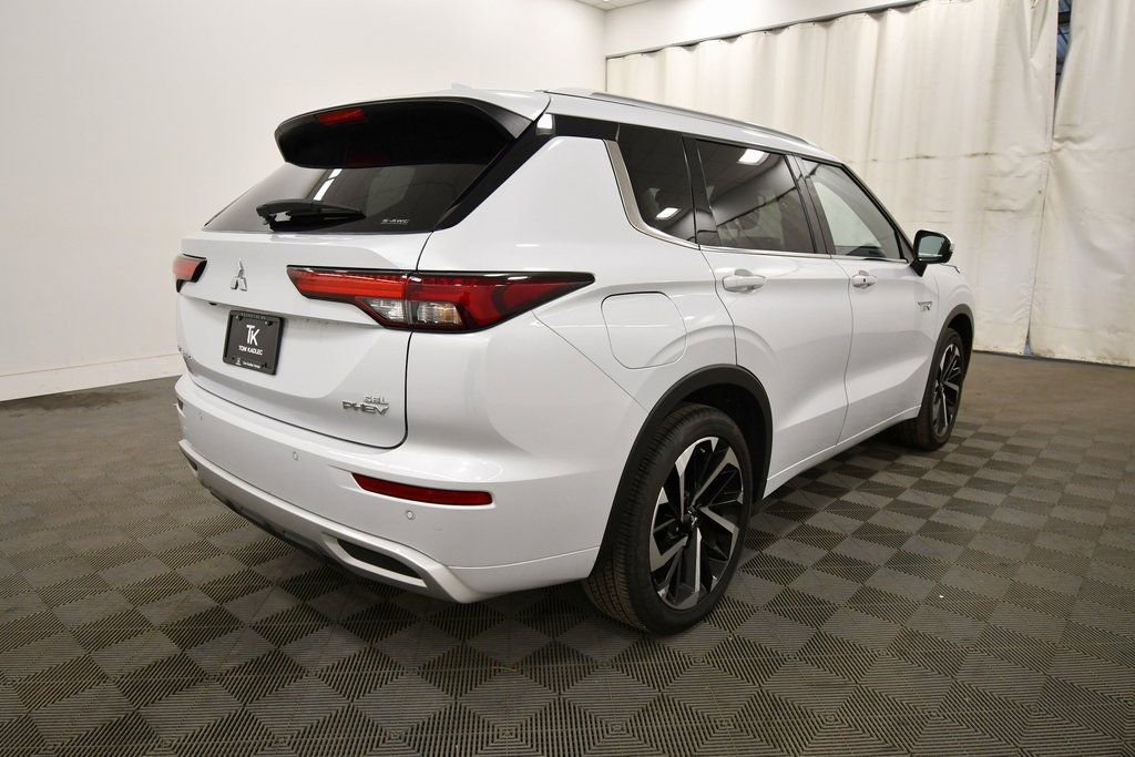 Used 2024 Mitsubishi Outlander SEL image 8