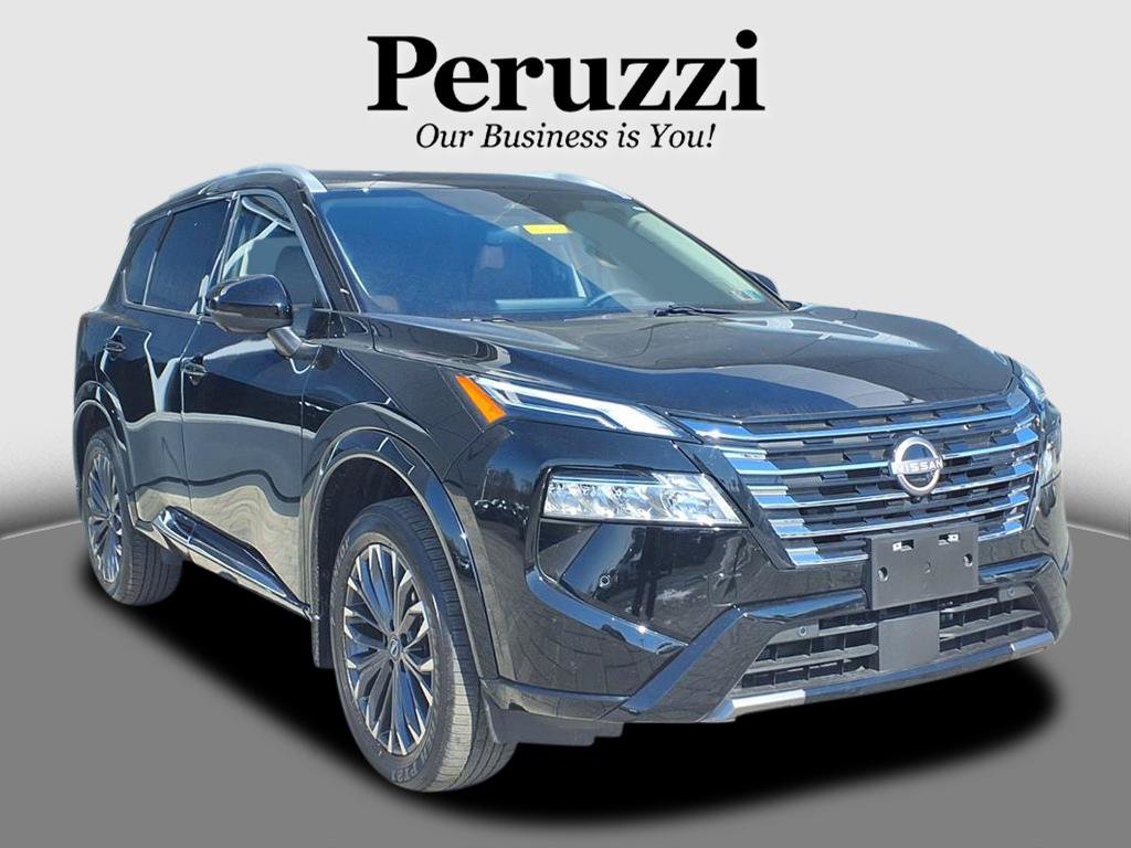 Certified 2025 Nissan Rogue Platinum w/ Platinum Premium Package image 1