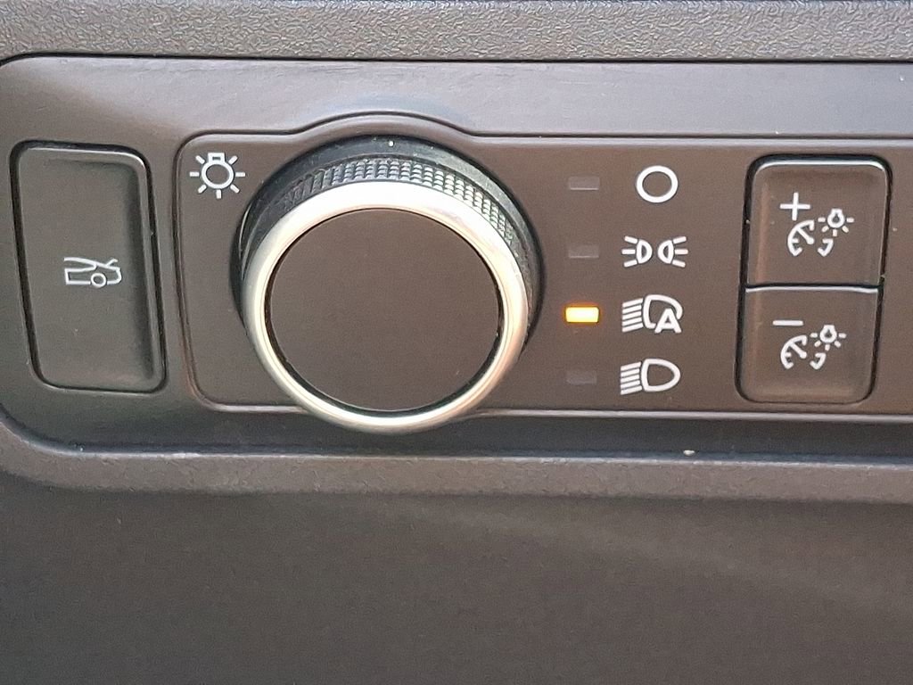 Used 2024 Ford Mustang Premium image 22