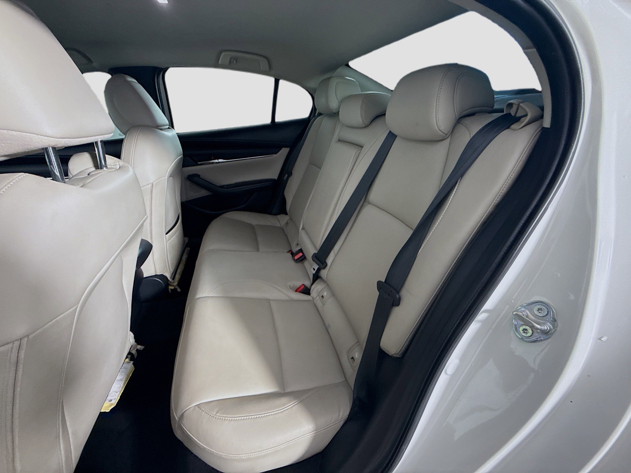 Used 2019 MAZDA MAZDA3 Sedan w/ Preferred Package image 24