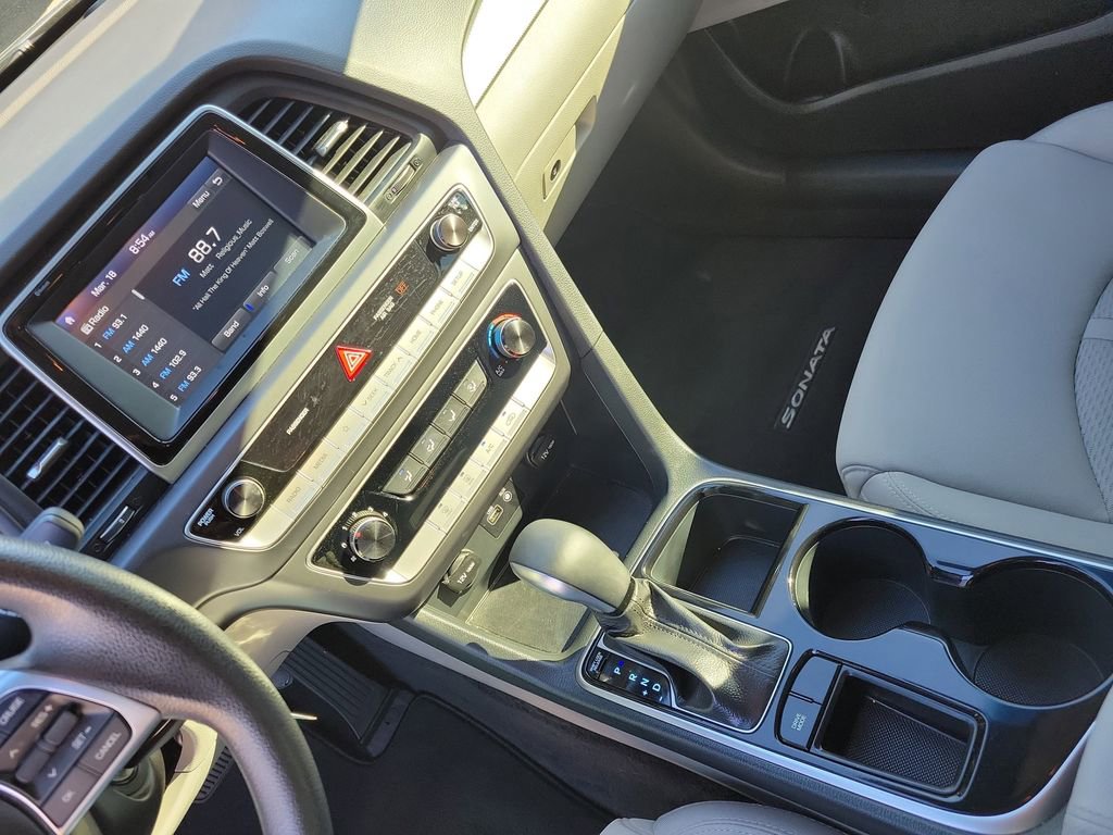 Used 2019 Hyundai Sonata SE image 33