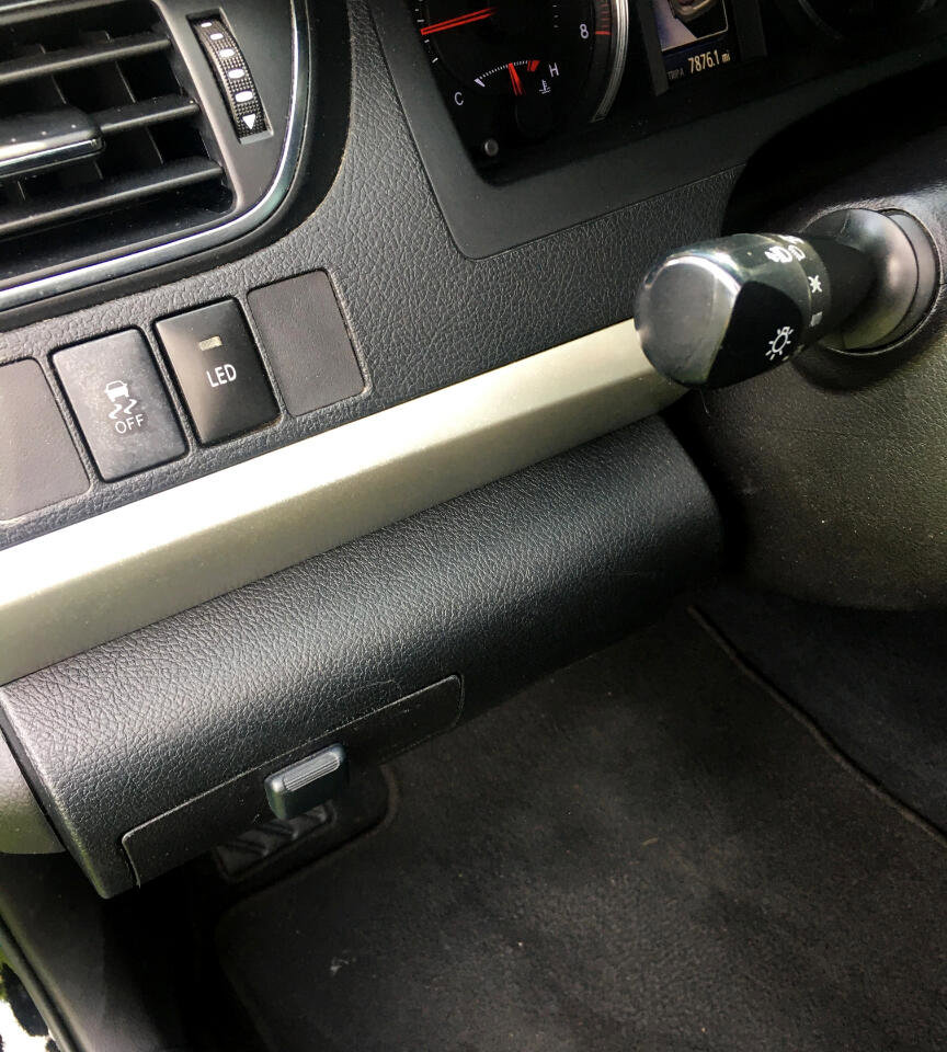 Used 2017 Toyota Camry SE image 21