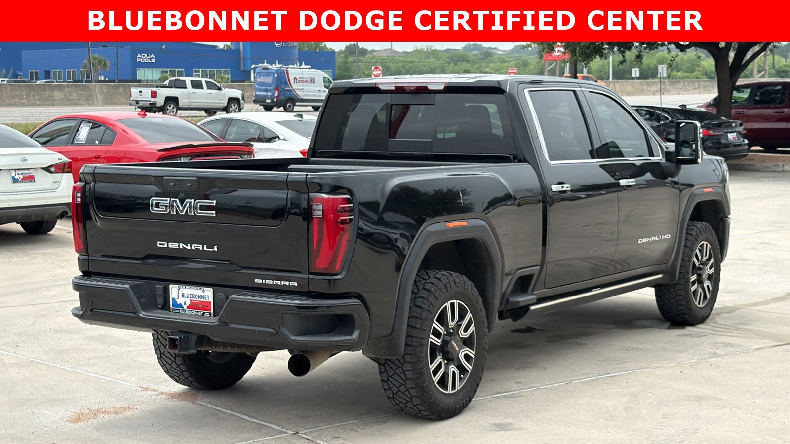 Used 2024 GMC Sierra 2500 Denali Ultimate AWD/4WD image 5