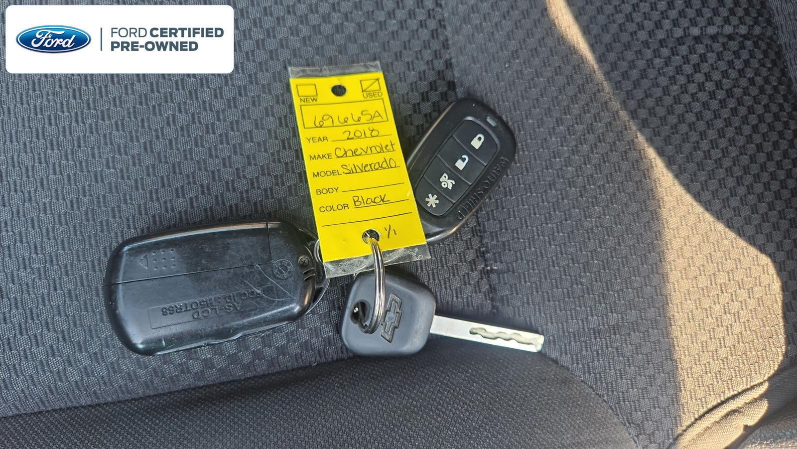 Used 2018 Chevrolet Silverado 1500 LT AWD/4WD image 26