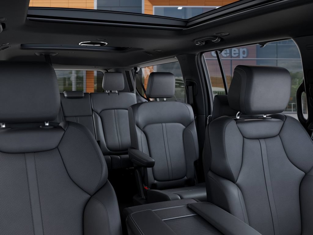 New 2026 Jeep Grand Wagoneer L Limited AWD/4WD image 27