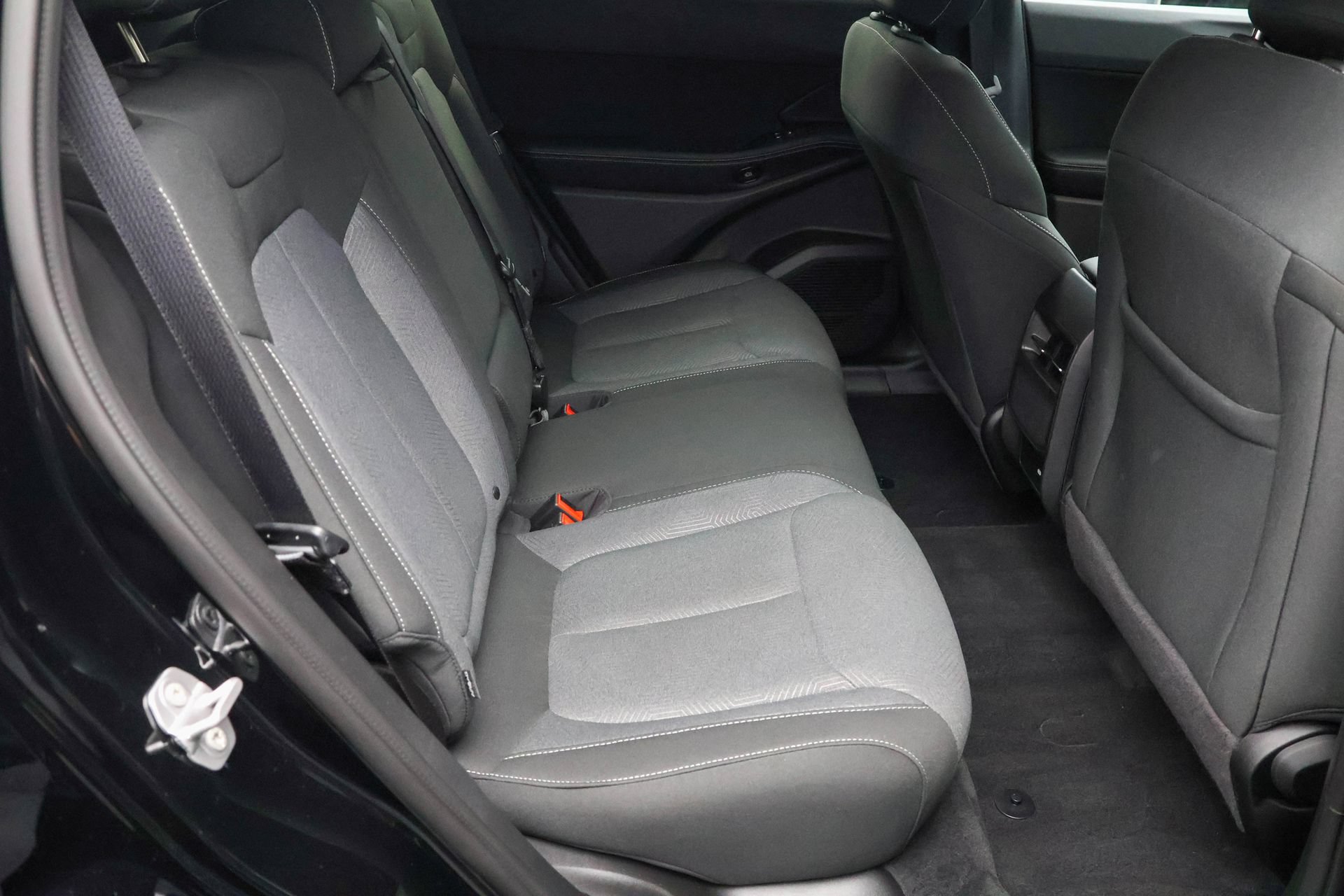 Used 2026 Jeep Cherokee Laredo AWD/4WD image 27