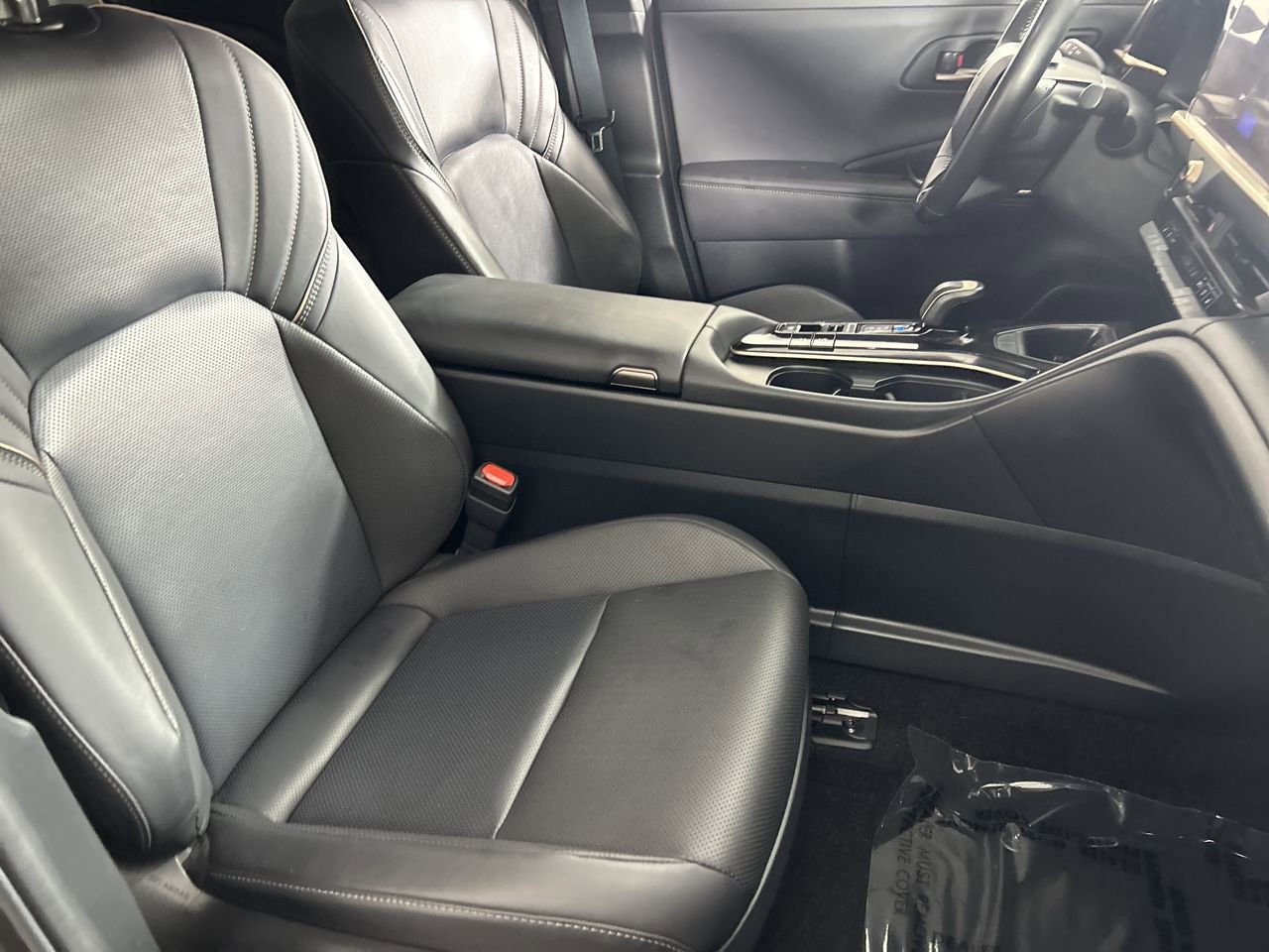 Used 2024 Toyota Crown Limited image 25