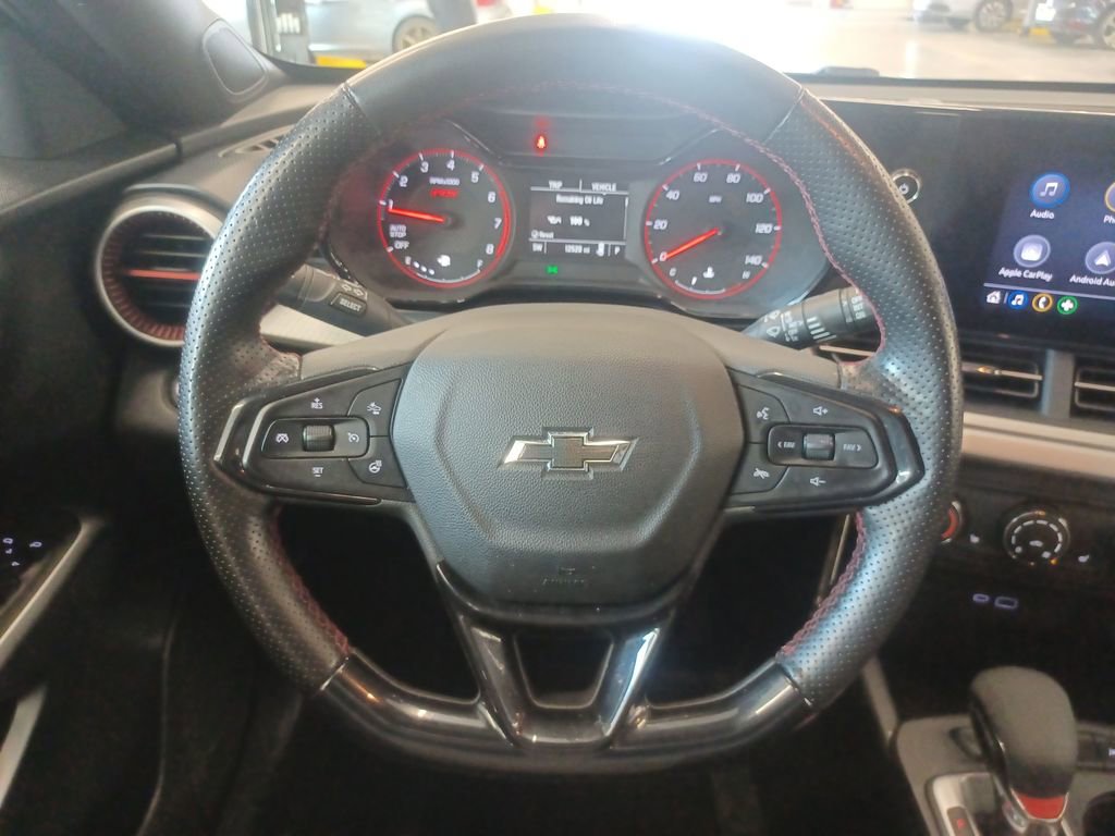 Used 2024 Chevrolet Trax RS image 15