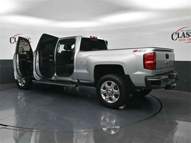 Used 2019 Chevrolet Silverado 2500 LTZ w/ Duramax Plus Package image 31