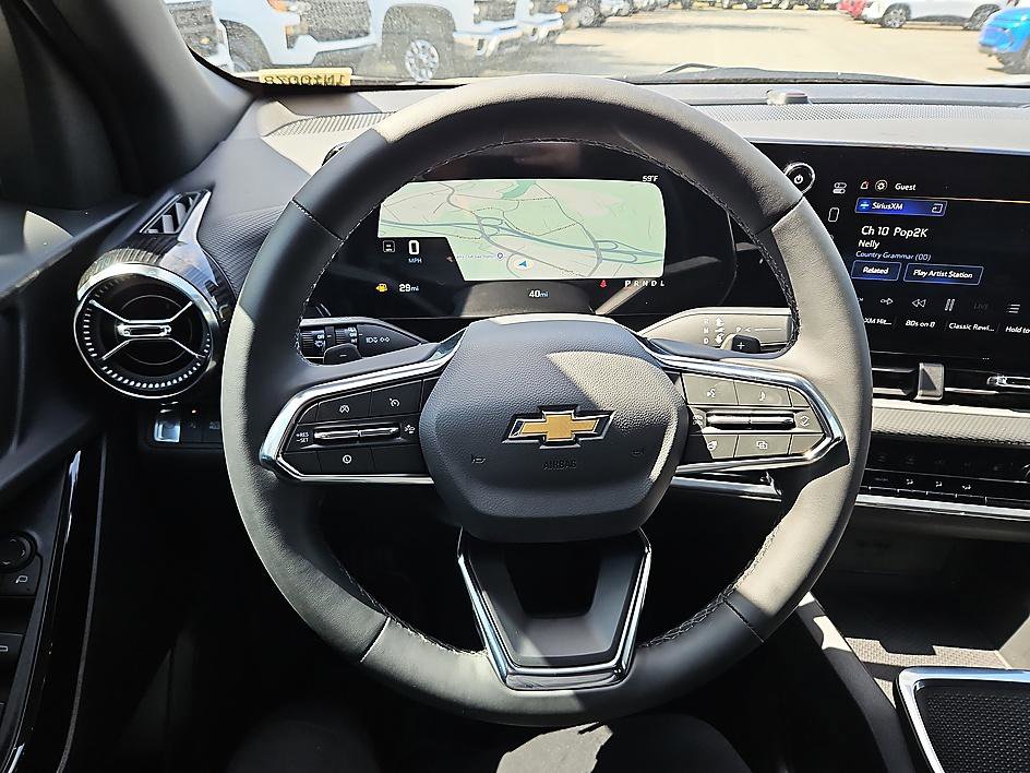 New 2026 Chevrolet Equinox LT w/ Safety and Technology Package image 16