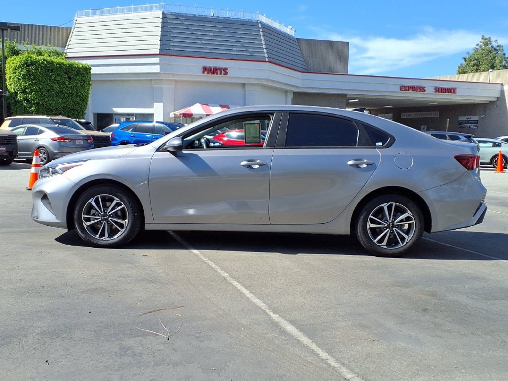 Certified 2024 Kia Forte LXS FWD image 2