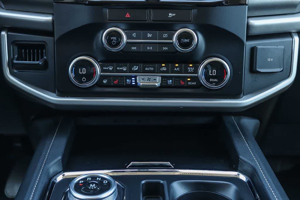 Used 2023 Ford Expedition Max XLT RWD image 13