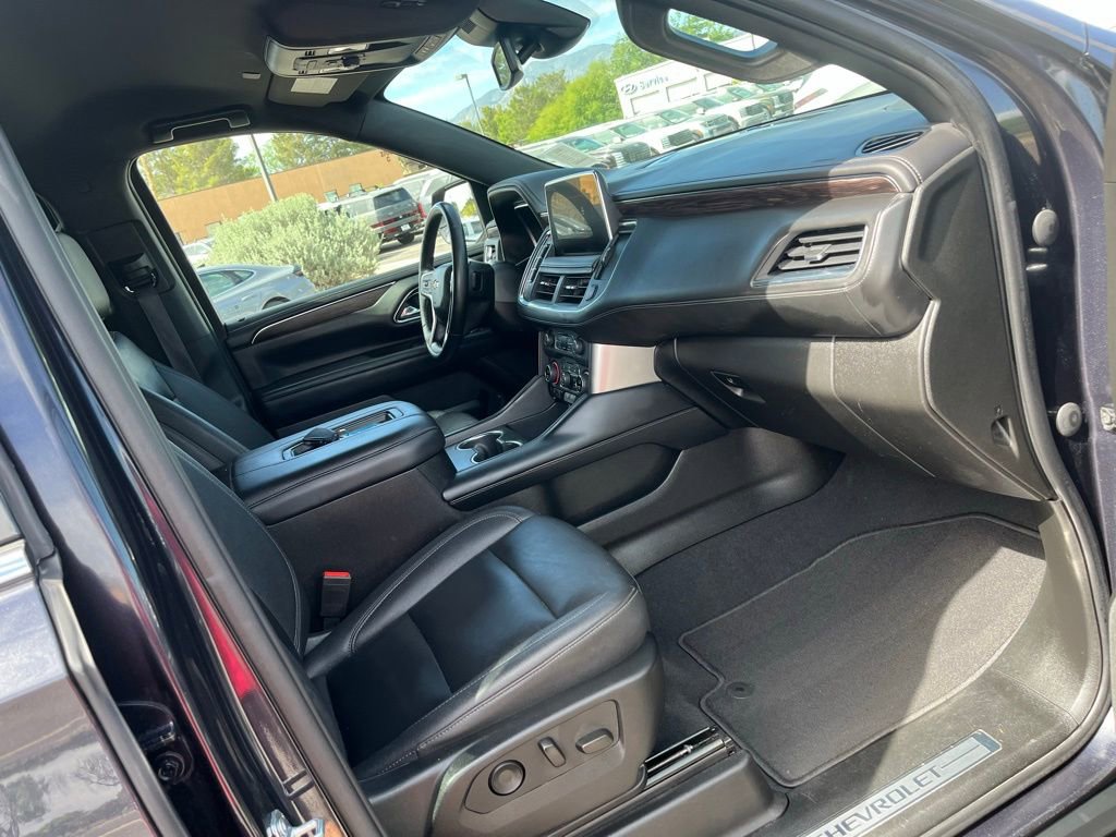 Used 2023 Chevrolet Tahoe LT w/ Luxury Package AWD/4WD image 14