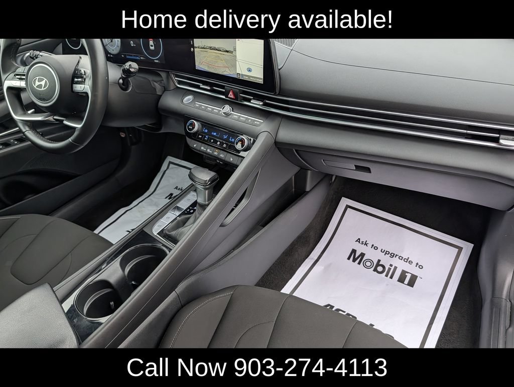 Used 2025 Hyundai Elantra SEL FWD image 35