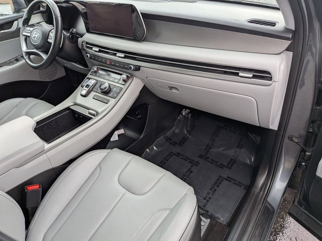 Used 2025 Hyundai Palisade SEL image 32