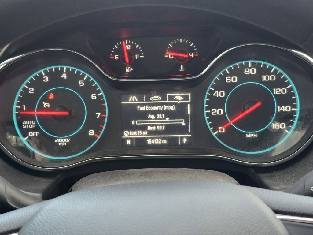 Used 2018 Chevrolet Cruze LT image 16