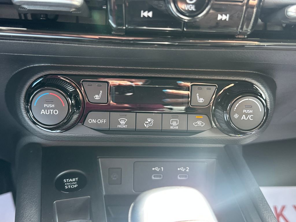 New 2026 Nissan Kicks SV AWD/4WD image 28