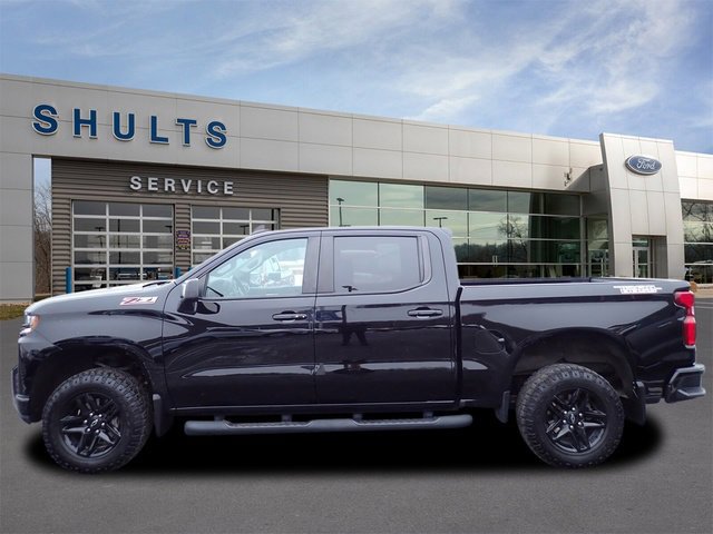 Used 2021 Chevrolet Silverado 1500 LT Trail Boss w/ Convenience Package II image 2