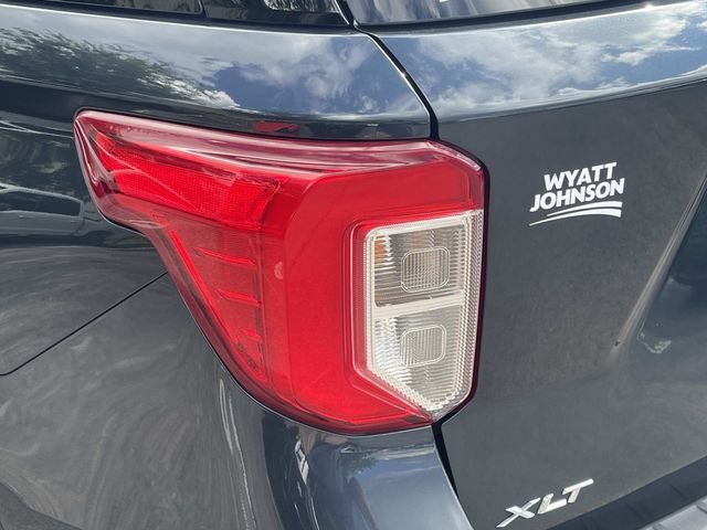 Used 2024 Ford Explorer XLT w/ Equipment Group 202A AWD/4WD image 12