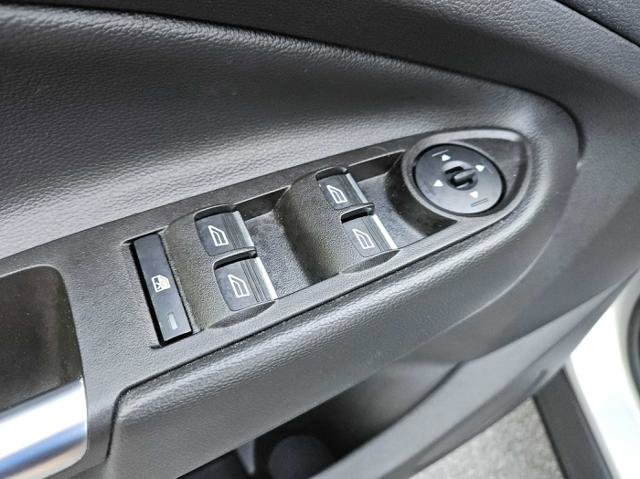 Used 2017 Ford Escape SE w/ Equipment Group 201A image 14