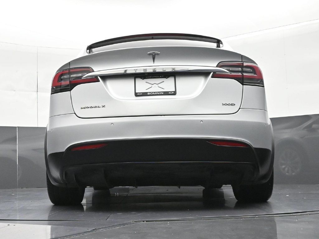 Used 2018 Tesla Model X 100D AWD/4WD image 26