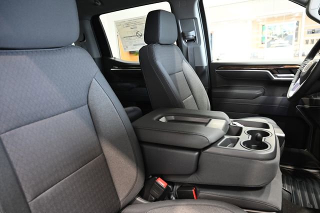 New 2026 GMC Sierra 1500 Elevation AWD/4WD image 11