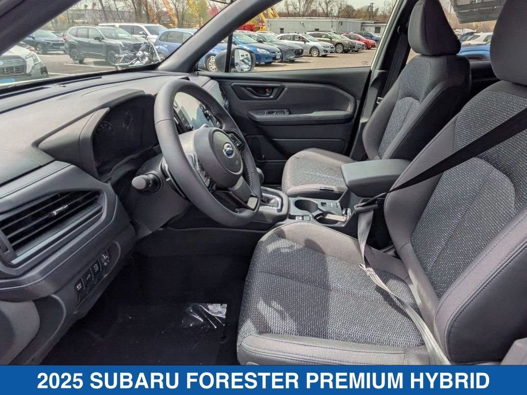Certified 2025 Subaru Forester Premium image 8