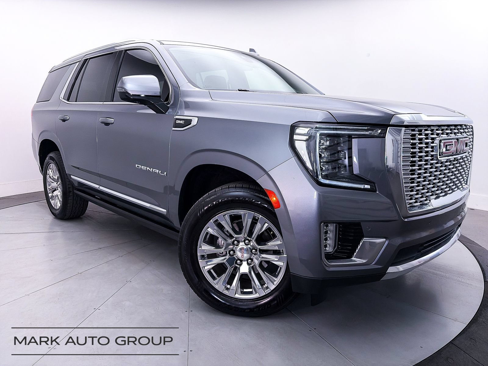 Used 2022 GMC Yukon Denali w/ Max Trailering Package AWD/4WD image 1