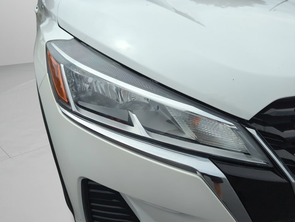 Certified 2024 Nissan Kicks SV FWD image 45