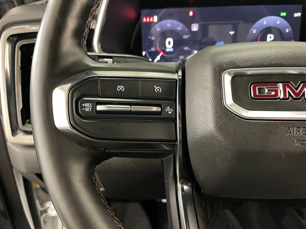 Used 2024 GMC Canyon AT4 w/ AT4 Premium Package AWD/4WD image 19