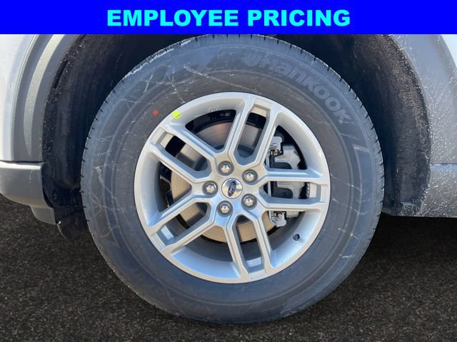 New 2026 Ford Explorer Active AWD/4WD image 14