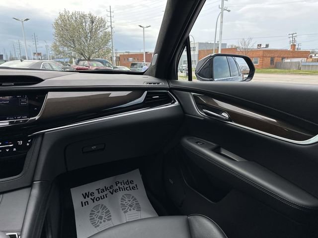 Certified 2025 Cadillac XT6 Premium Luxury w/ Platinum Package AWD/4WD image 38