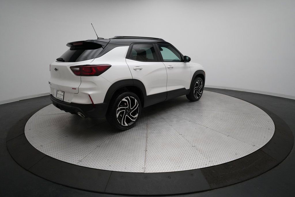 Used 2025 Chevrolet TrailBlazer RS w/ Convenience Package image 36