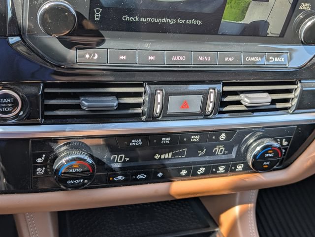 Used 2024 Nissan Pathfinder Platinum AWD/4WD image 20