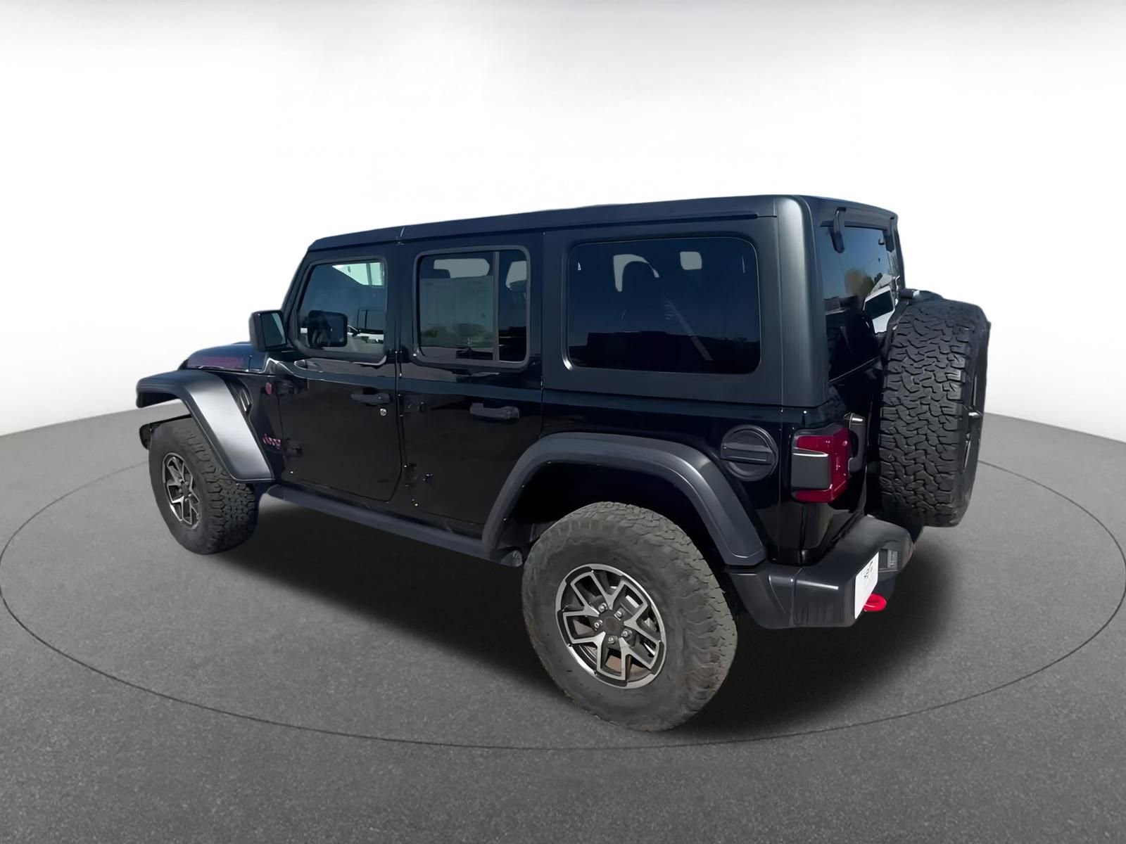 Used 2025 Jeep Wrangler Unlimited Rubicon image 9