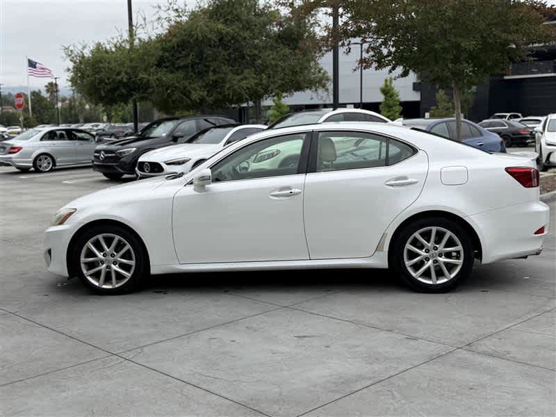 Used 2012 Lexus IS 250 w/ Premium Pkg Value Edition RWD image 3