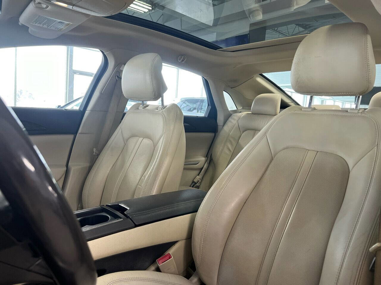 Used 2015 Lincoln MKZ AWD w/ Equipment Group 102A Reserve image 8