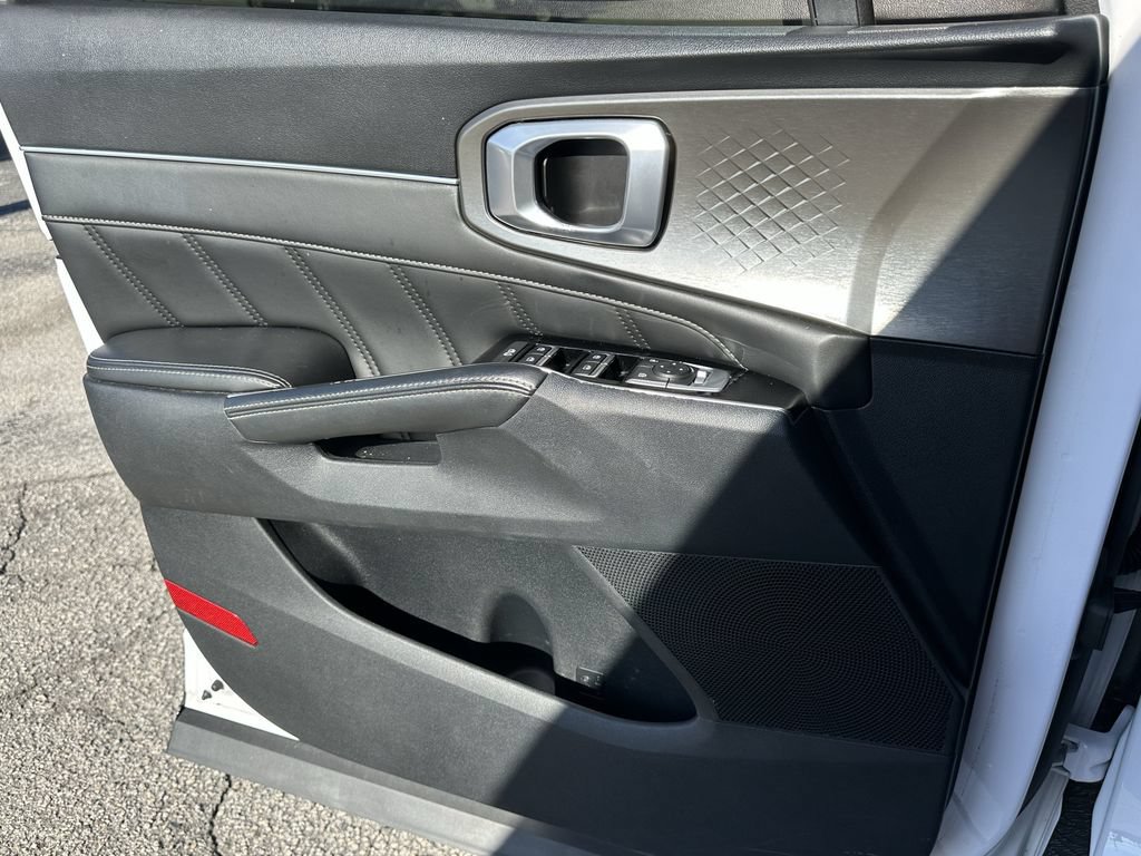 Certified 2022 Kia Sorento SX FWD image 27