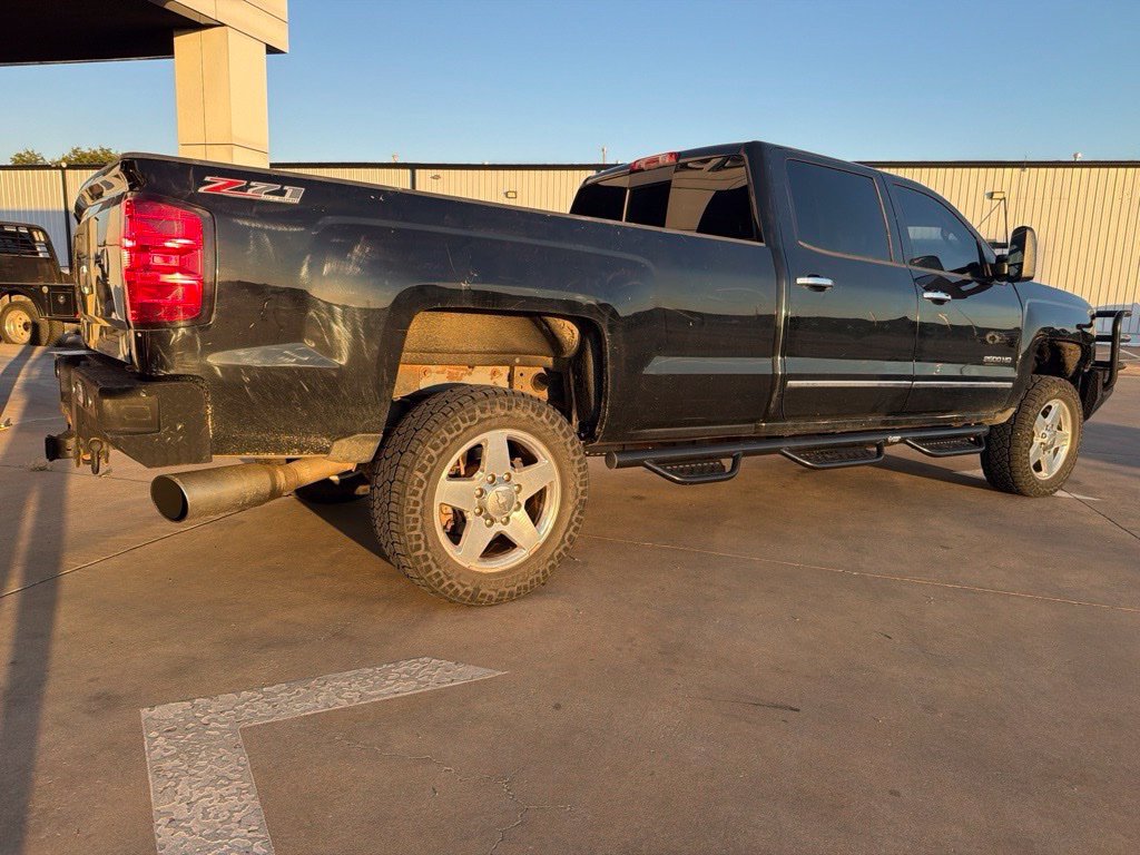 Used 2015 Chevrolet Silverado 2500 LTZ w/ Duramax Plus Package AWD/4WD image 3